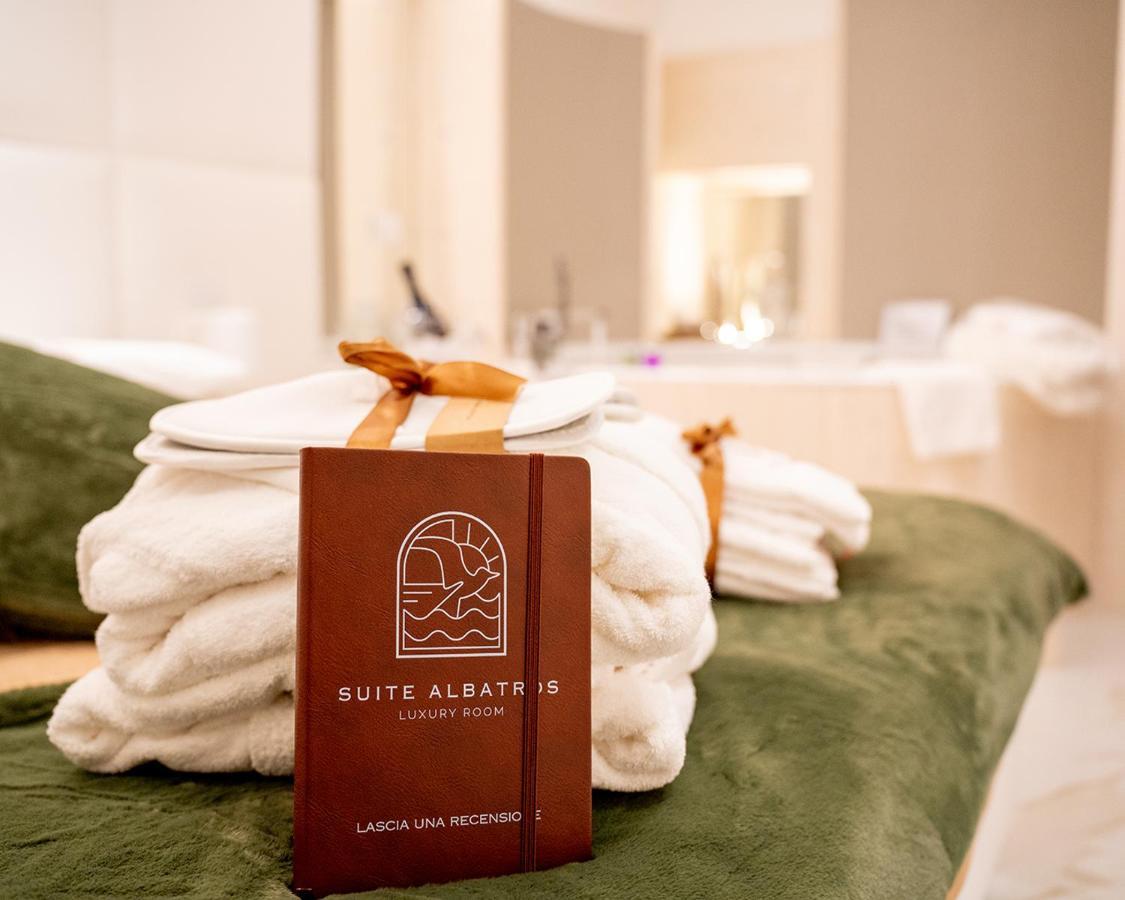 Suite Albatros - Luxury Room Bisceglie Extérieur photo